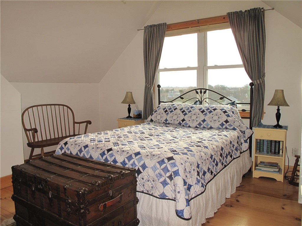 540 Center Road Block Island, RI 02807 - Photo 8 of 20 Main House