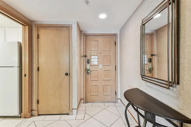 $419,000 | 36750 US Highway 19 North, Unit 8204, Palm Harbor, FL 34683