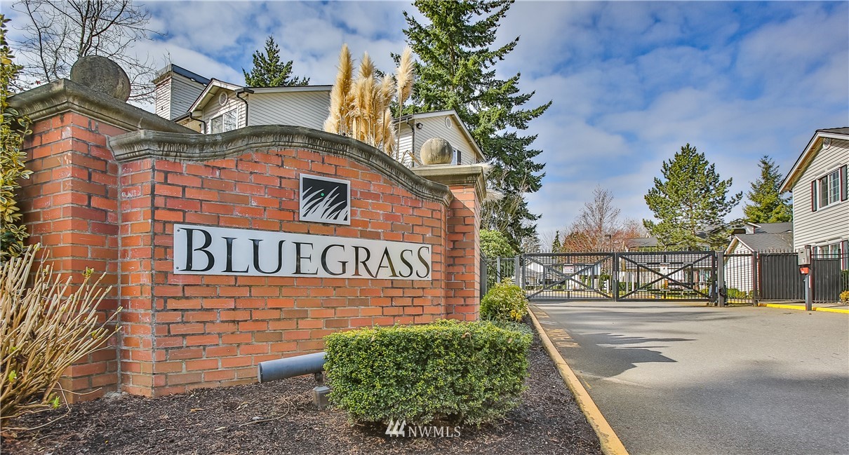12404 East Gibson Road, Unit P106 Everett, WA 98204 - Photo 24 of 24 Gallery Image 24