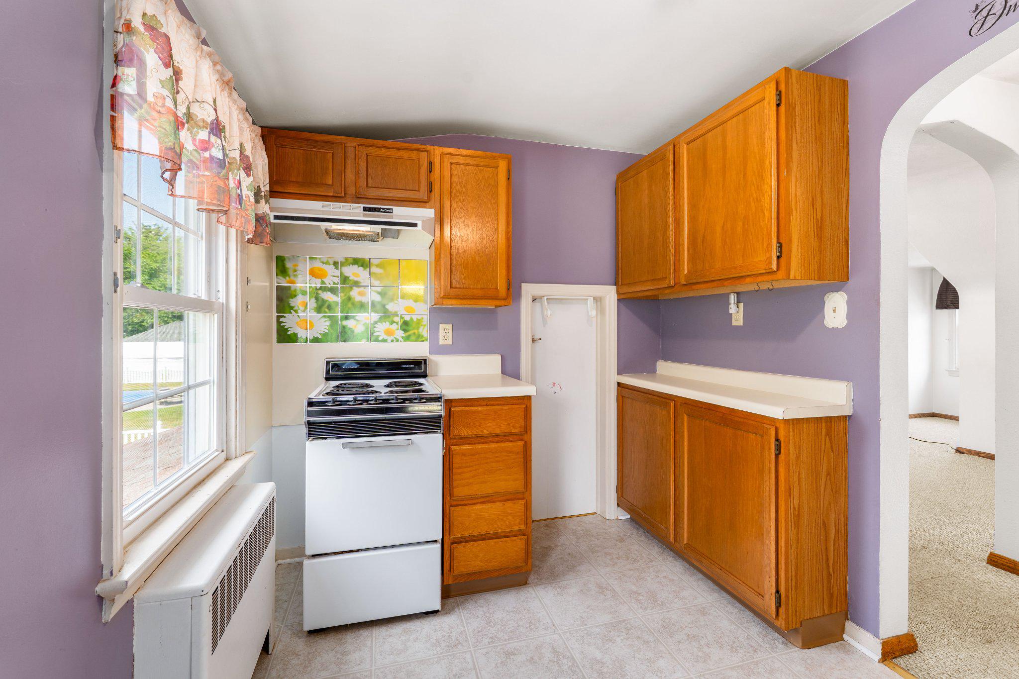 806 Long Bar Harbor Road Abingdon, MD 21009 - Photo 28 of 41 Upper level second kitchen.