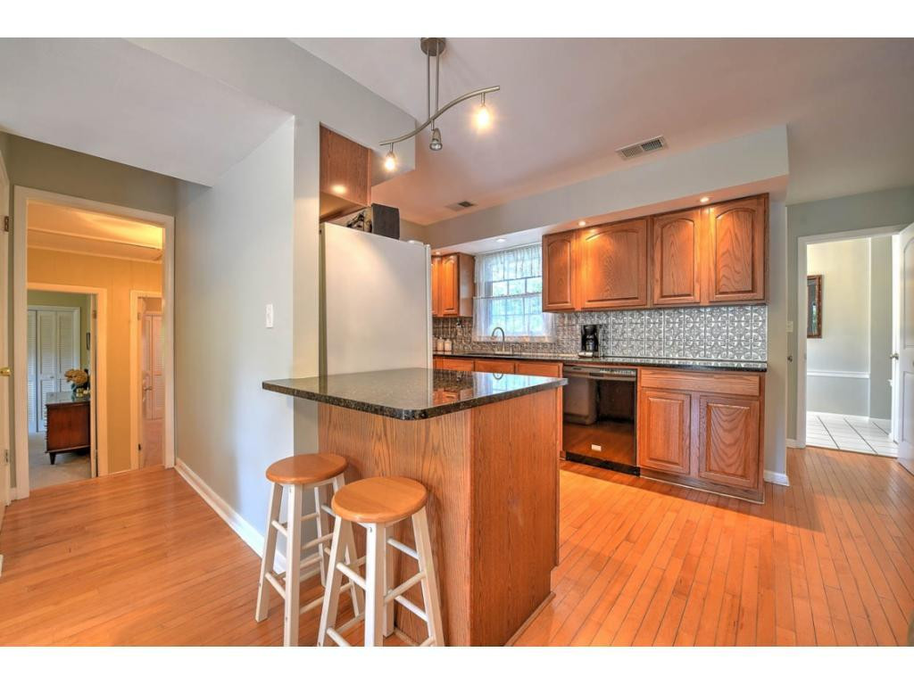 701 Ridgefields Road Kingsport, TN 37660 - Photo 16 of 36 Photo 16