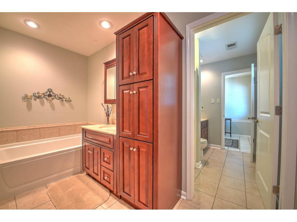 701 Ridgefields Road Kingsport, TN 37660 - Photo 21 of 36 Photo 21