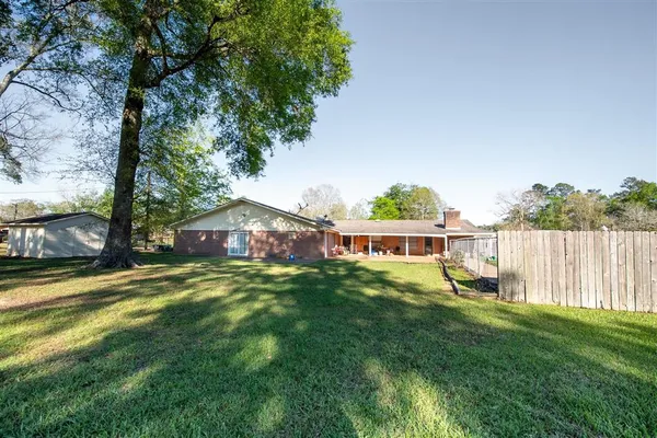 $275,000 | 214 Julie Circle, Oakdale, LA 71463