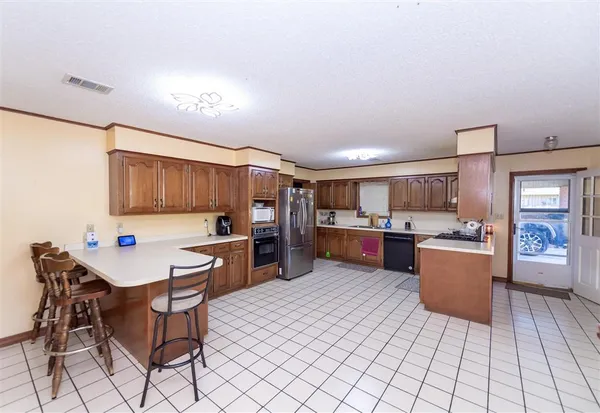 $275,000 | 214 Julie Circle, Oakdale, LA 71463