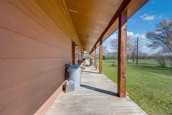 $444,900 | 1900 County Road 33900, Powderly, TX 75473