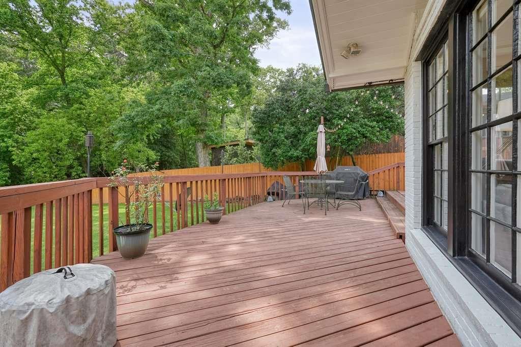 3734 Powers Ferry Road Northwest Atlanta, GA 30342 - Photo 22 of 42