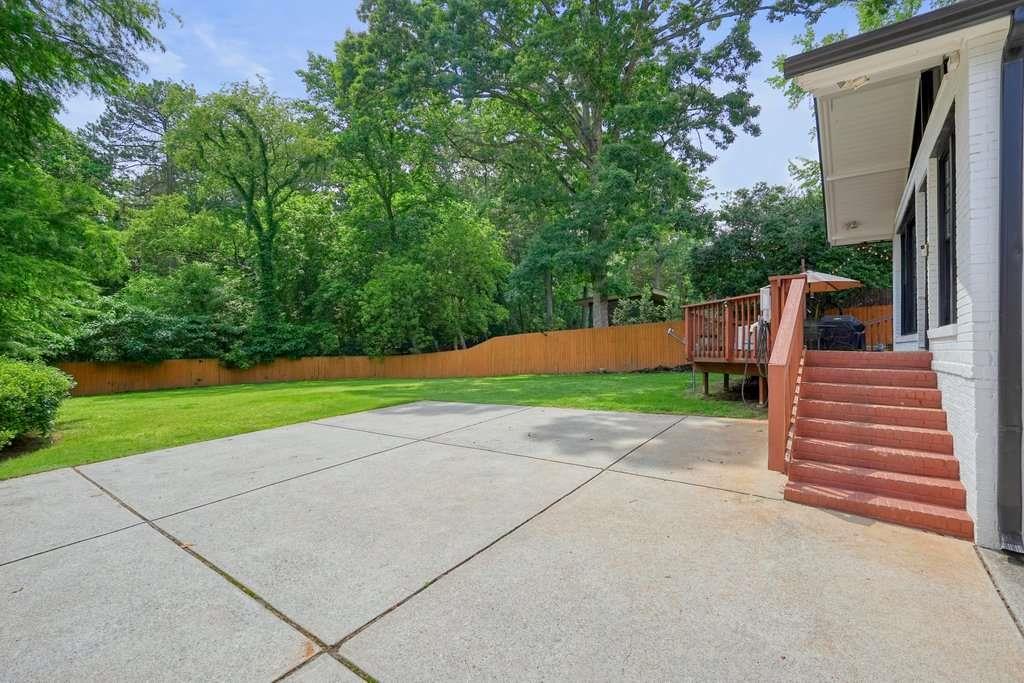 3734 Powers Ferry Road Northwest Atlanta, GA 30342 - Photo 25 of 42