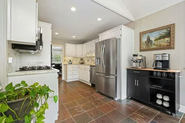 $950,000 | 3734 Powers Ferry Road Northwest, Atlanta, GA 30342