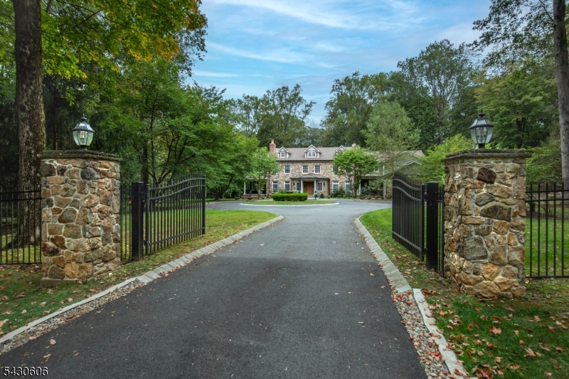 5 Burnett Road Mendham, NJ 07945 - Photo 2 of 50 a view of a park with iron fence