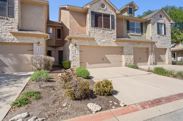 $1,895 | 700 Mandarin Flyway, Unit 2005, Cedar Park, TX 78613
