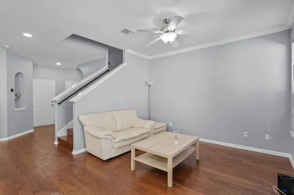 $1,895 | 700 Mandarin Flyway, Unit 2005, Cedar Park, TX 78613