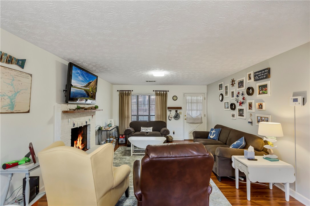 127 Cooper Valley Point Martin, GA 30557 - Photo 11 of 47 Gallery Image 11