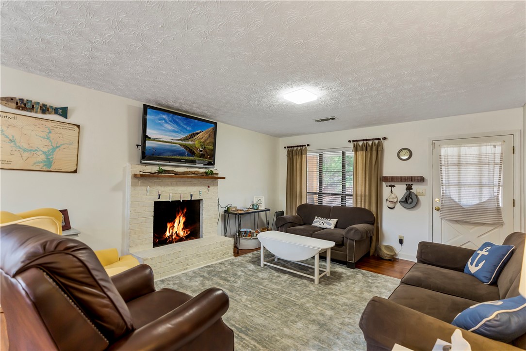 127 Cooper Valley Point Martin, GA 30557 - Photo 12 of 47 Gallery Image 12
