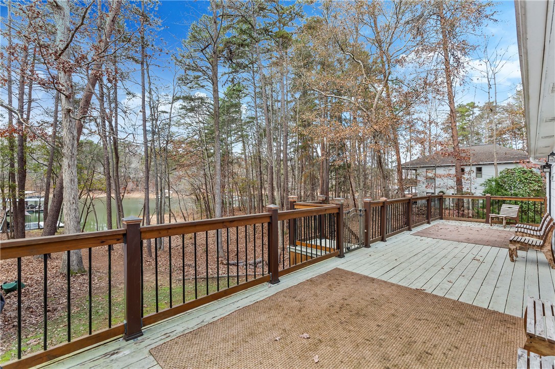 127 Cooper Valley Point Martin, GA 30557 - Photo 30 of 47 Gallery Image 30