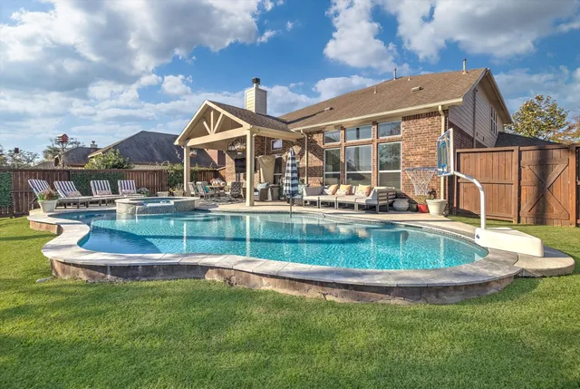 a view of house with outdoor space