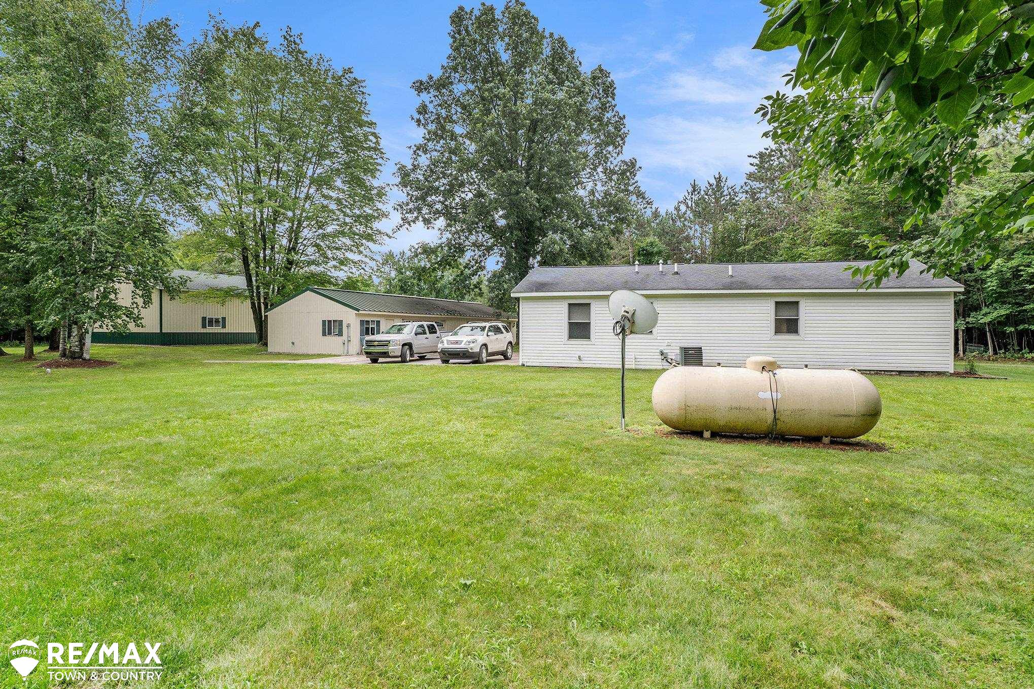 5287 Lewis Road Beaverton, MI 48612 - Photo 18 of 36