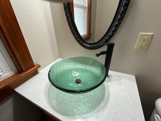 99 Robert Street Fort Atkinson, WI 53538 - Photo 8 of 26 IMG_2307