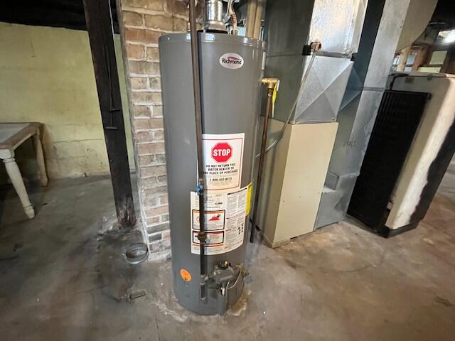 99 Robert Street Fort Atkinson, WI 53538 - Photo 21 of 26 IMG_2320