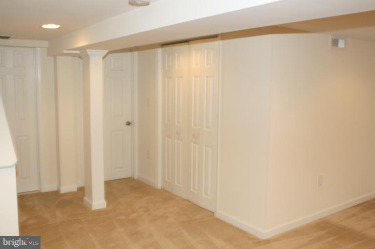 627 M Street Northeast Washington, DC 20002 - Photo 14 of 30 Lower Level Entertainment Area