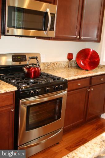 627 M Street Northeast Washington, DC 20002 - Photo 20 of 30 Kitchen