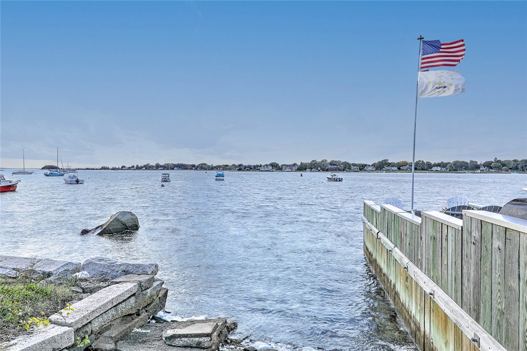 63 Maple Street Warren, RI 02885 - Photo 12 of 50