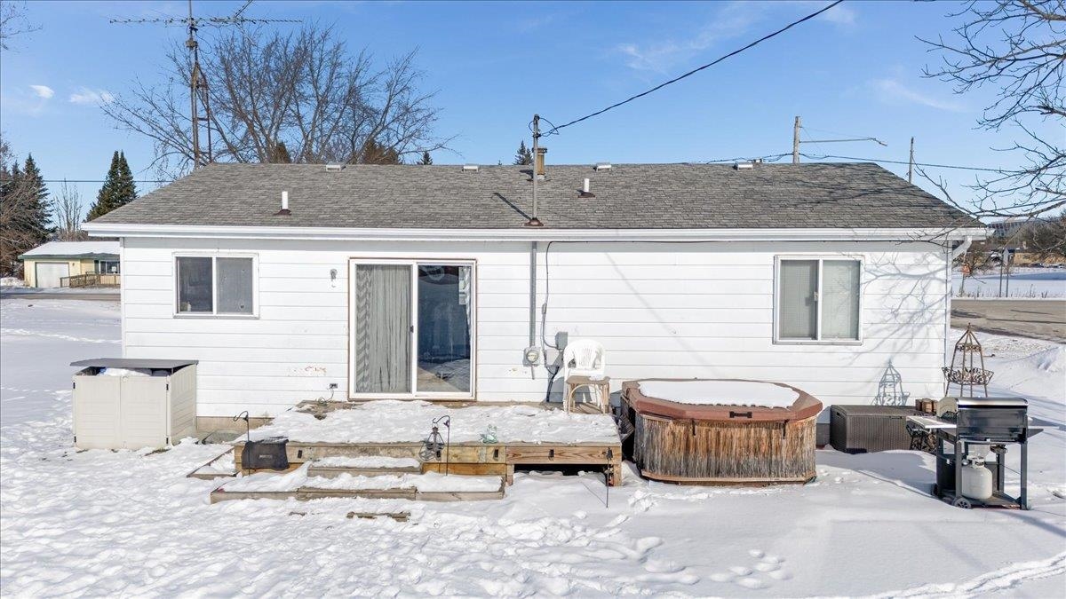 316 East Main Street Hale, MI 48739 - Photo 7 of 30