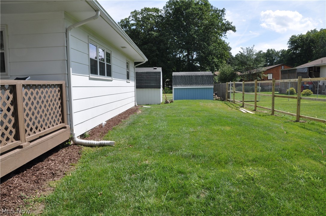 136 Mistletoe Road Niles, OH 44446 - Photo 25 of 27 Gallery Image 25