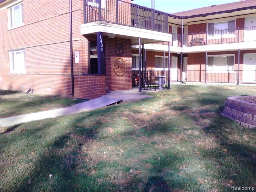 1400 West Nine Mile Road, Unit 23 Ferndale, MI 48220 - Photo 1 of 6