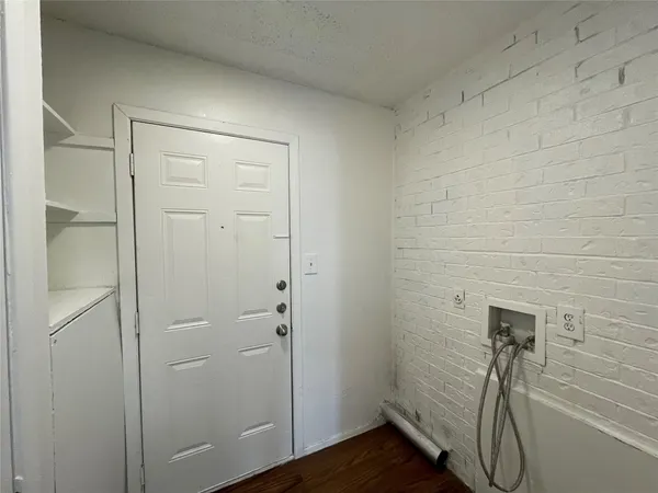 $1,099 | 8208 Sam Rayburn Drive, Unit A, Austin, TX 78753