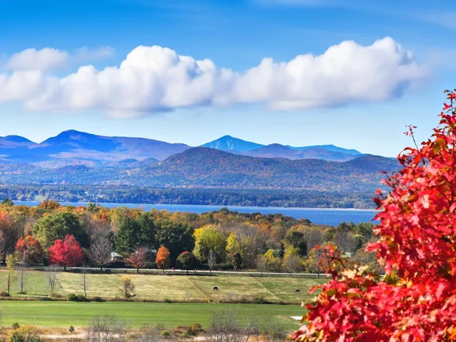 $2,750,000 | 900 Crosswind Road, Charlotte, VT 05445