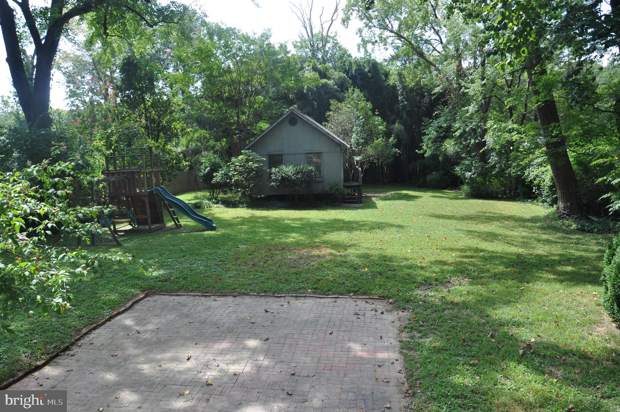 3128 Holmes Run Road Falls Church, VA 22042 - Photo 33 of 34 Gallery Image 33