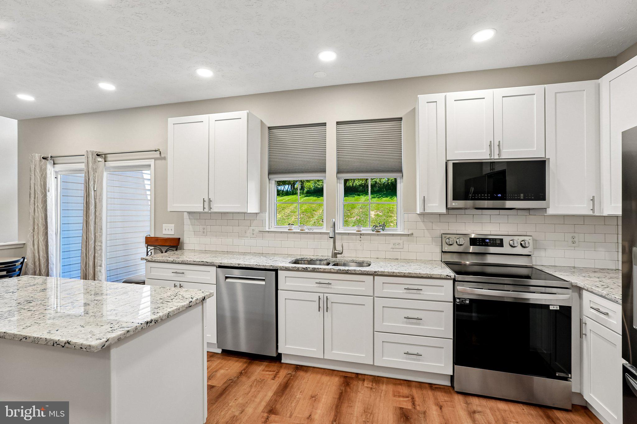 3157 Pyramid Circle Manchester, MD 21102 - Photo 8 of 67 Updated Stainless Appliances