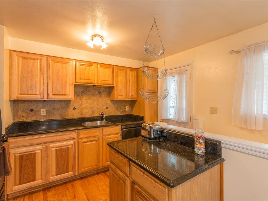 2531 West Decatur Avenue Spokane, WA 99205 - Photo 7 of 20 Gallery Image 7