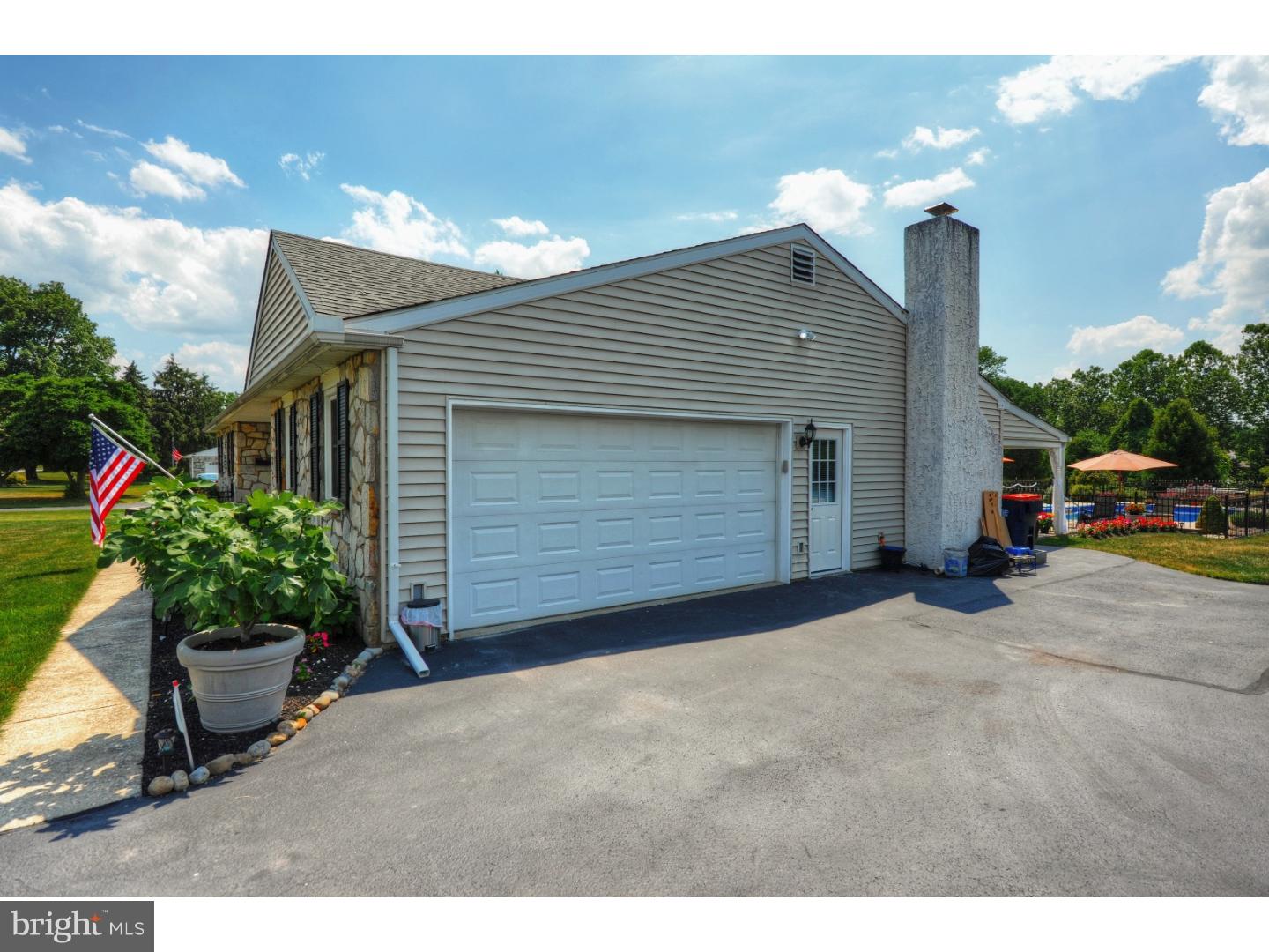 51 Varnum Road Norristown, PA 19403 - Photo 4 of 25 Gallery Image 4