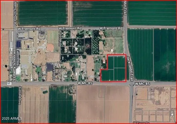 a view of parking area