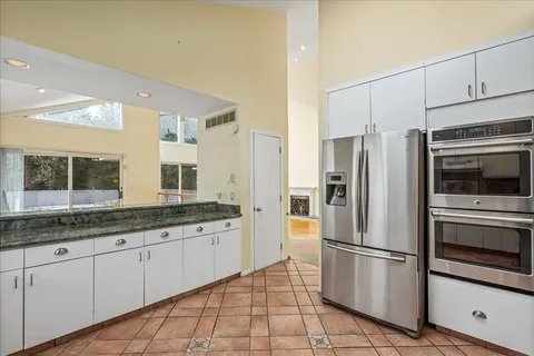 $1,650,000 | 8 Fiddler Crab Trail, Westhampton, NY 11977