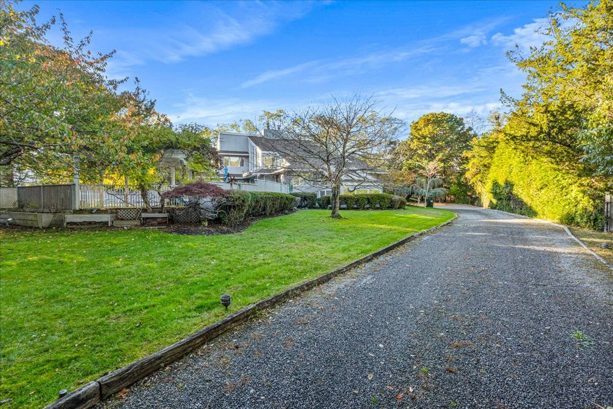 8 Fiddler Crab Trail Westhampton, NY 11977 - Photo 30 of 35