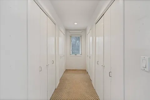 $1,650,000 | 8 Fiddler Crab Trail, Westhampton, NY 11977