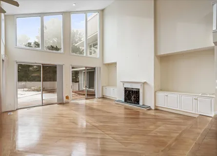 $1,650,000 | 8 Fiddler Crab Trail, Westhampton, NY 11977