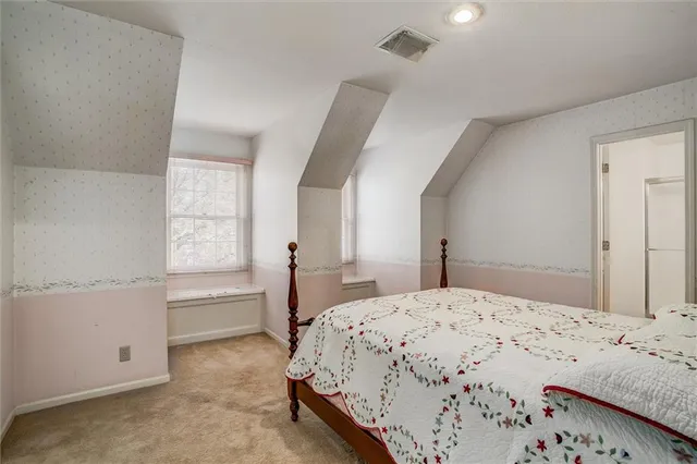 $540,000 | 2913 Southwest 11th Street, Lee's Summit, MO 64081