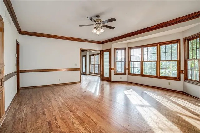 $540,000 | 2913 Southwest 11th Street, Lee's Summit, MO 64081