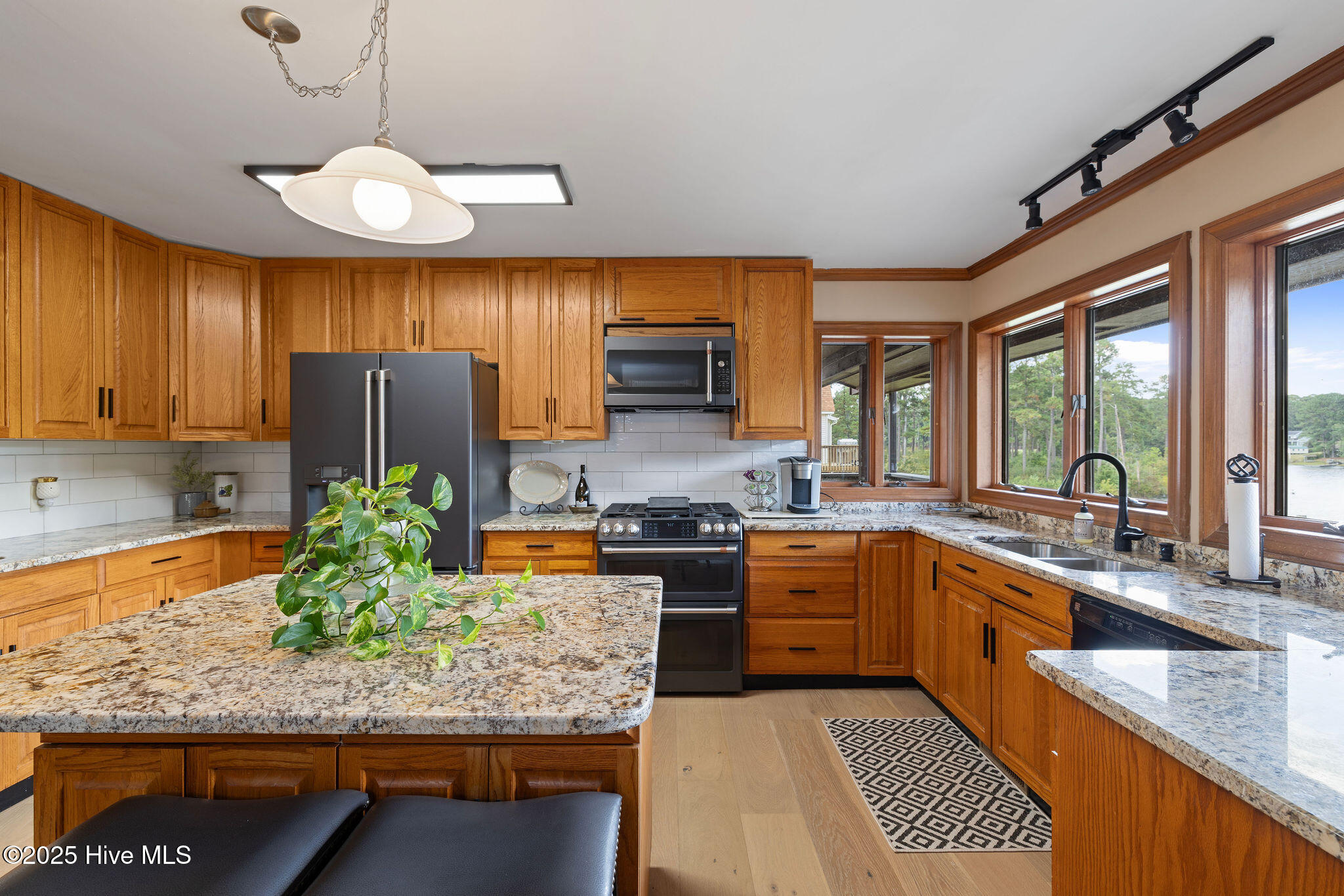 224 Coral Road Dudley, NC 28333 - Photo 21 of 87 5T5A3695