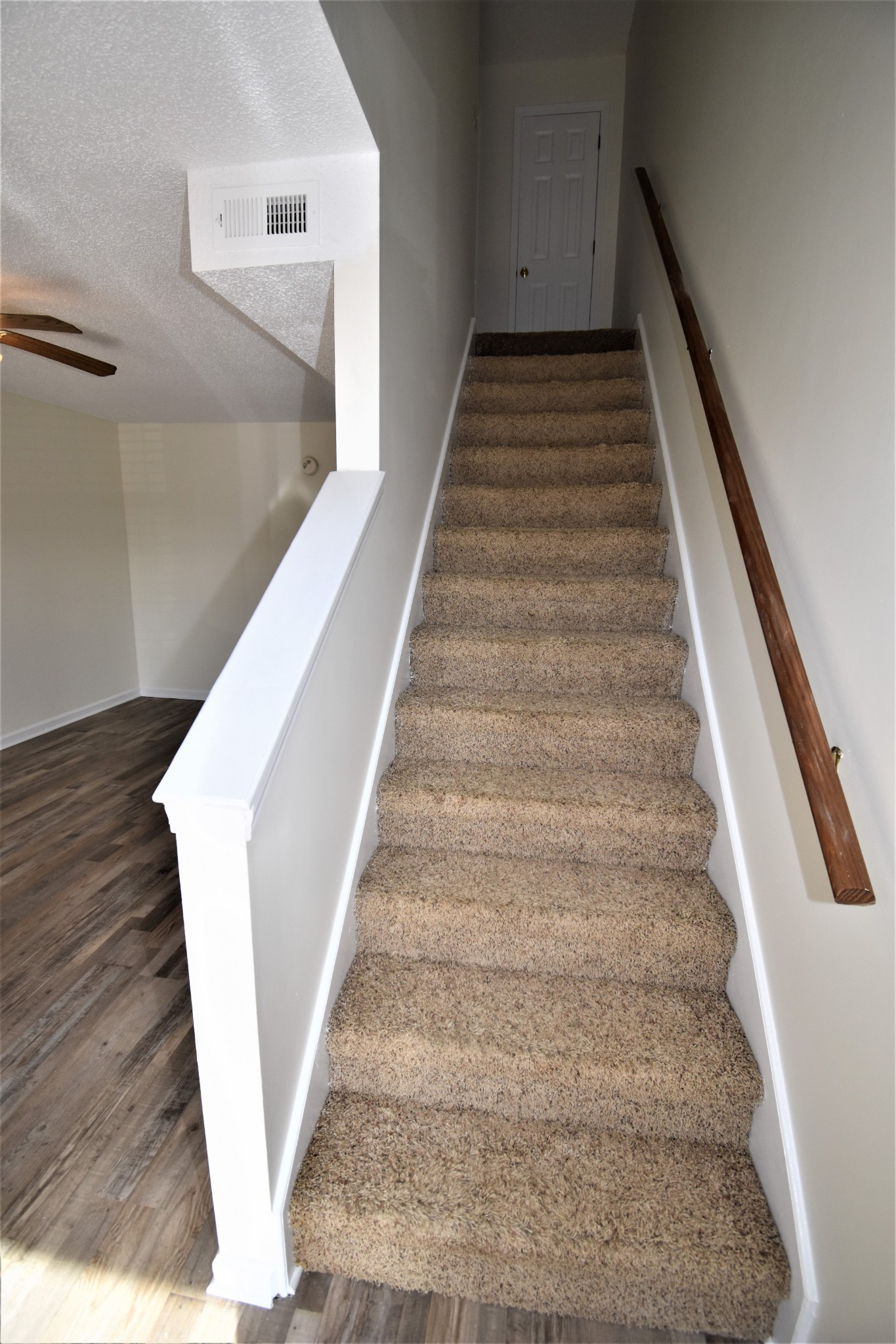 295 Raleigh Drive, Unit D Clarksville, TN 37043 - Photo 11 of 20