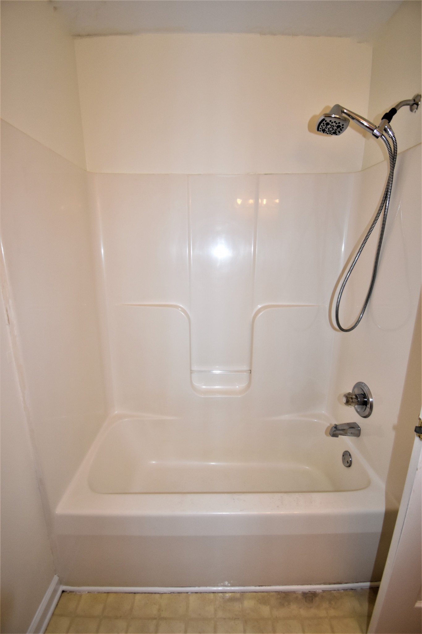 295 Raleigh Drive, Unit D Clarksville, TN 37043 - Photo 15 of 20