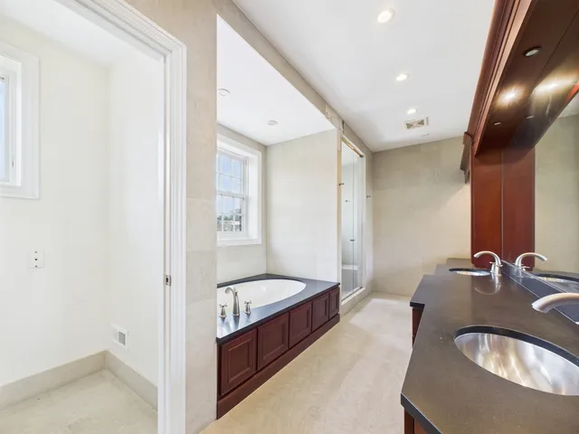 $2,100,000 | 1242 West Dickens Avenue, Chicago, IL 60614