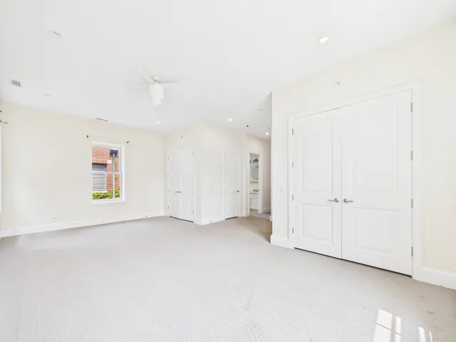 $2,100,000 | 1242 West Dickens Avenue, Chicago, IL 60614