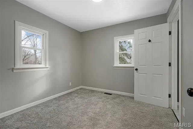 $199,000 | 9614 Holdener Place, Fairview Heights, IL 62208