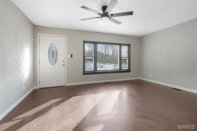 $199,000 | 9614 Holdener Place, Fairview Heights, IL 62208