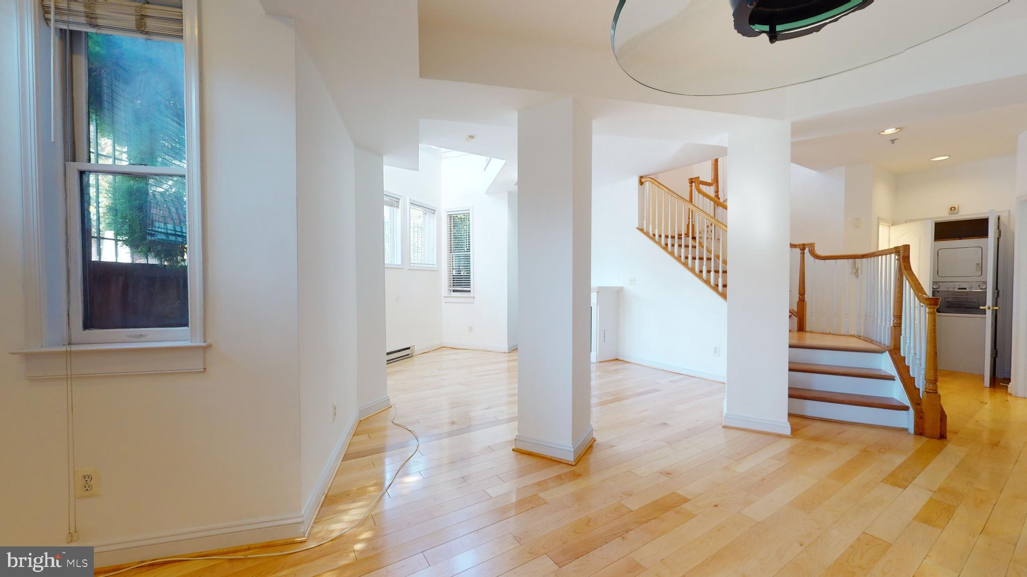 27 Logan Circle Northwest, Unit 13 Washington, DC 20005 - Photo 11 of 35