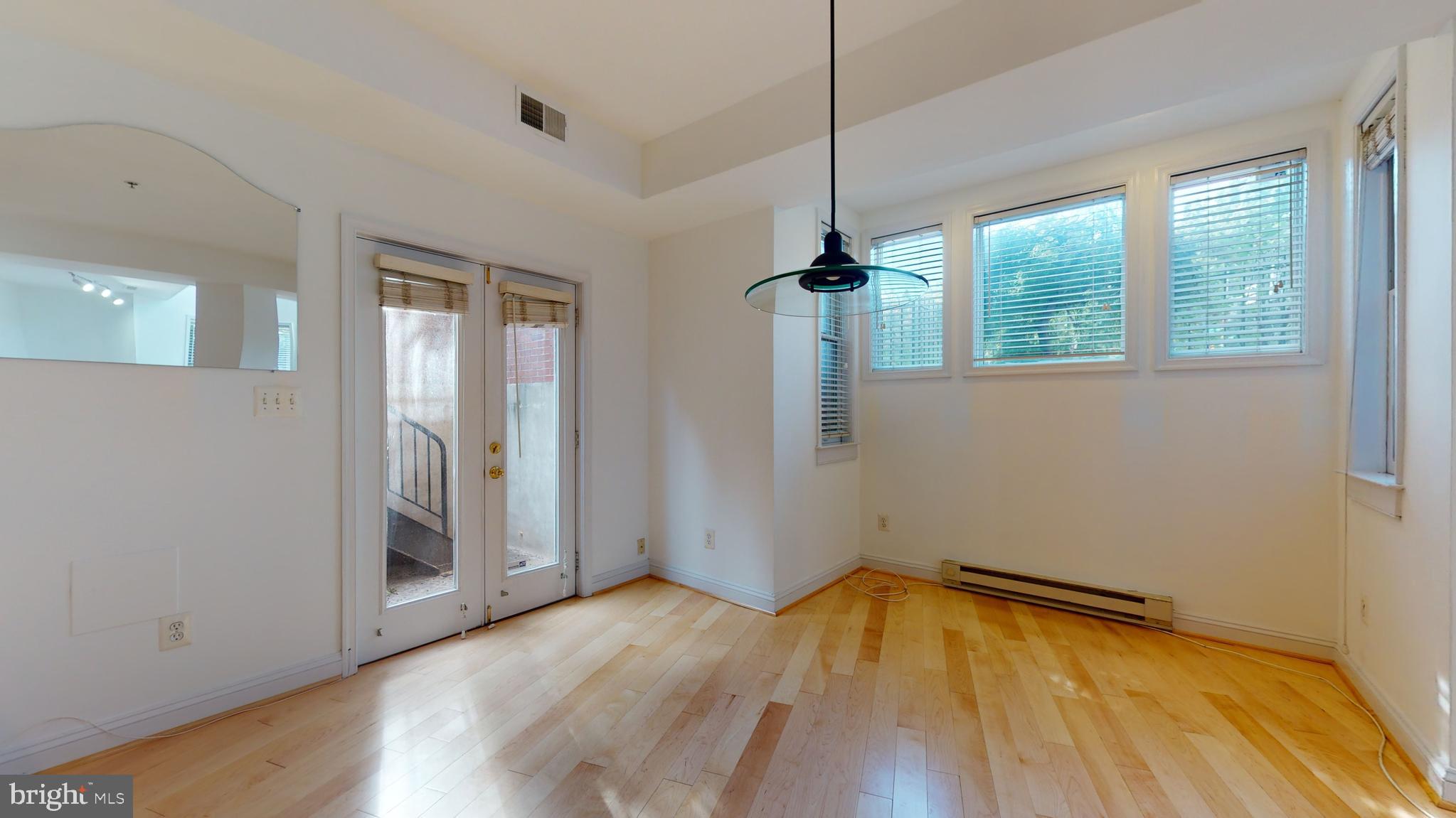 27 Logan Circle Northwest, Unit 13 Washington, DC 20005 - Photo 12 of 35